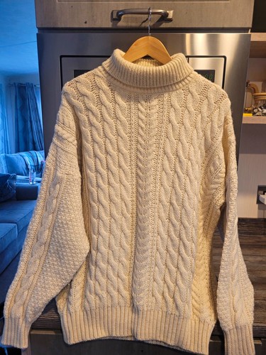 Womens cream pure wool - cream, cable