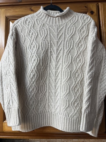 Toast designer knitted - toast,