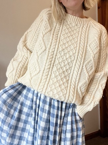 Vintage 100 wool - vintage,