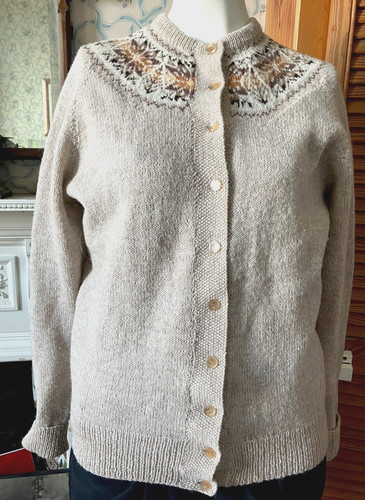 Hand knitted vintage fair isle - fair,
